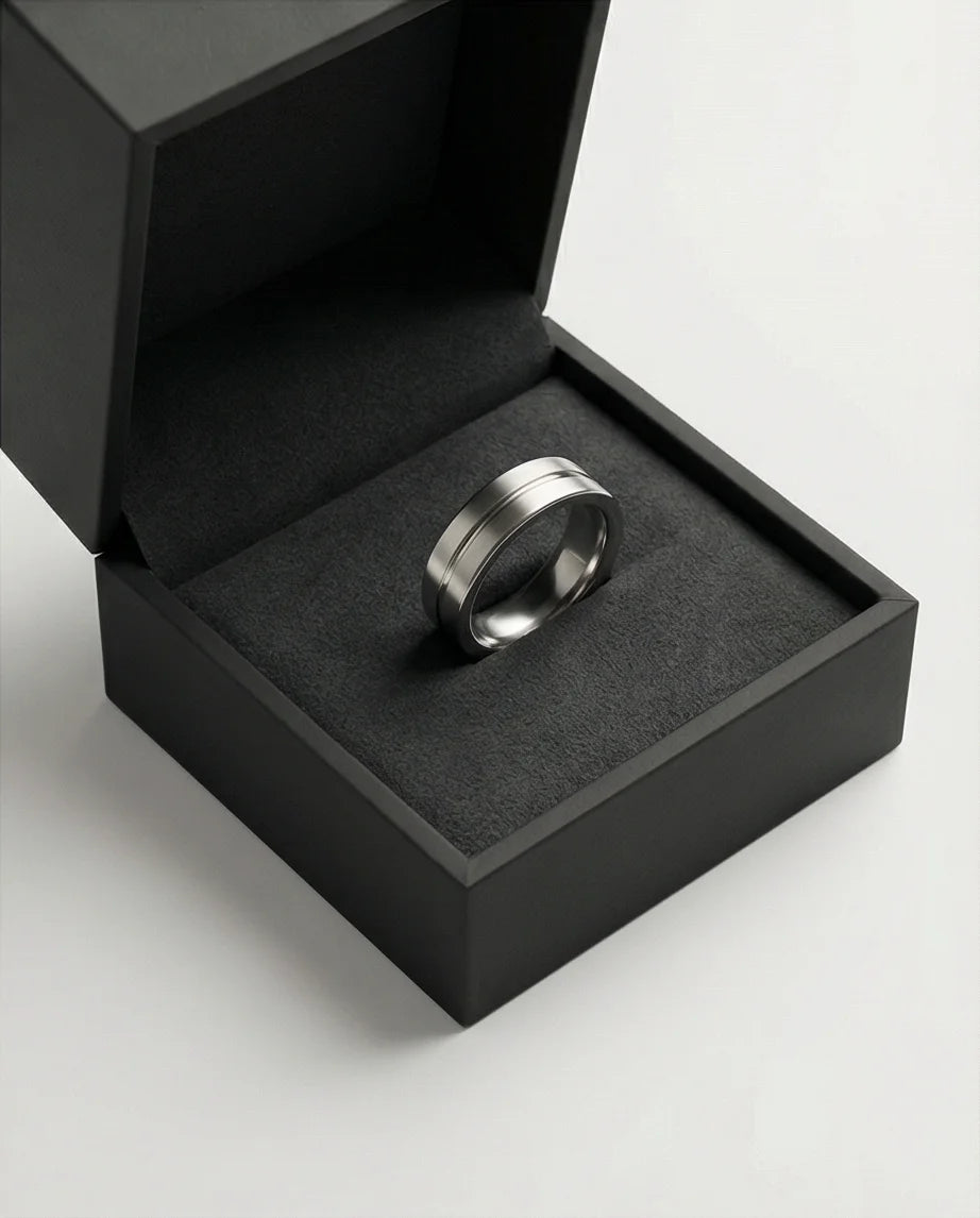 The Silver Meridian: Brushed Flat-Top Groove Band