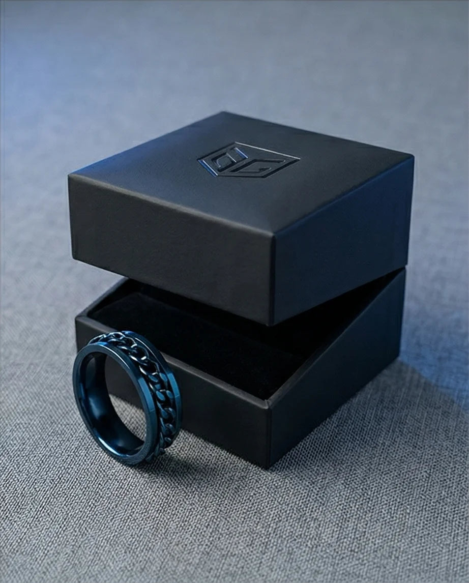 The Cobalt Kinetic: Electric Blue Chain Spinner Ring