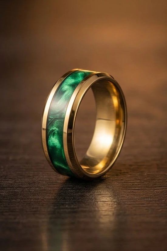 The Golden Emerald Swirl Band