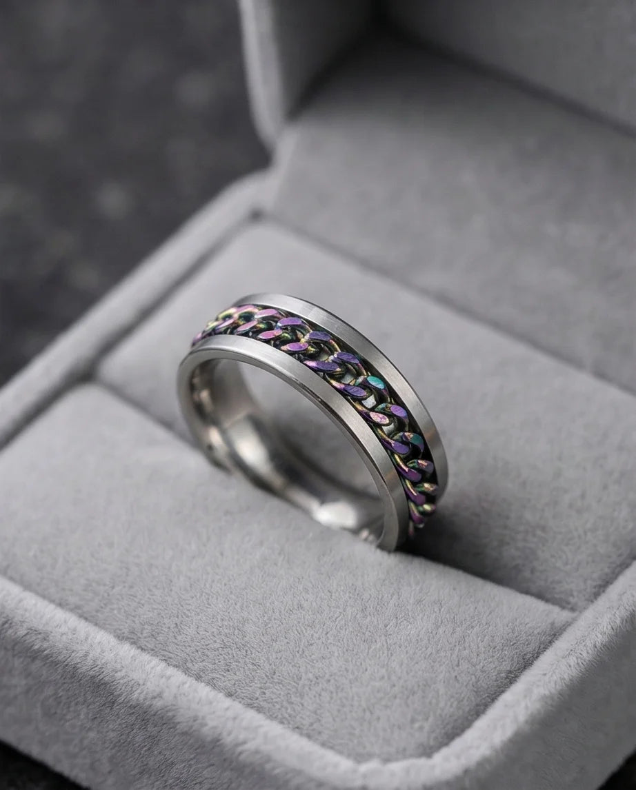 The Prism Pulse: Iridescent Cuban Link Spinner Band