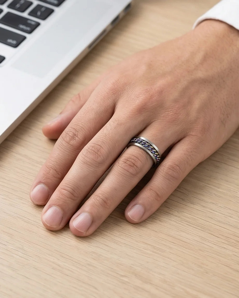 The Prism Pulse: Iridescent Cuban Link Spinner Band