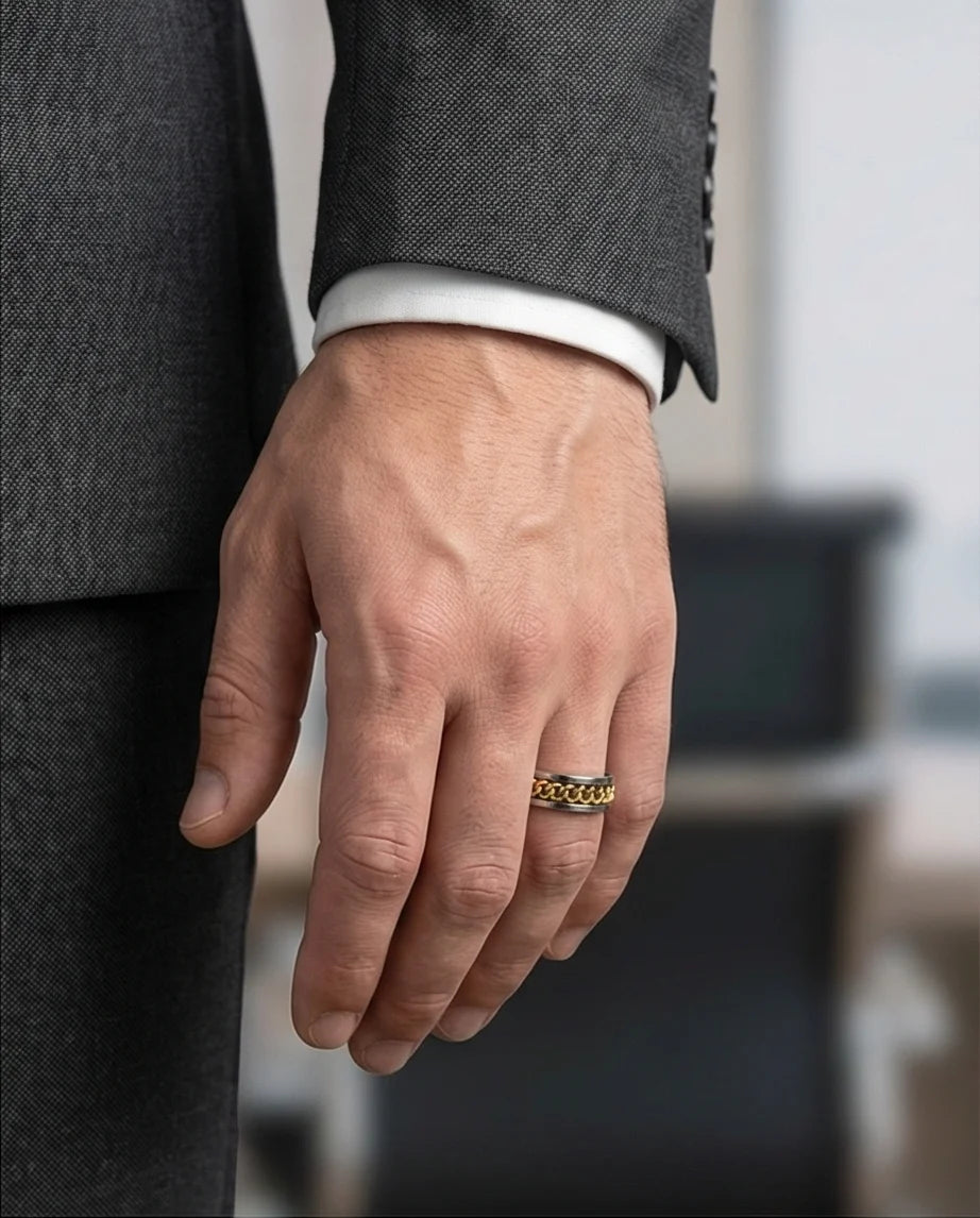 The Kinetic Curb: Two-Tone Cuban Spinner Band