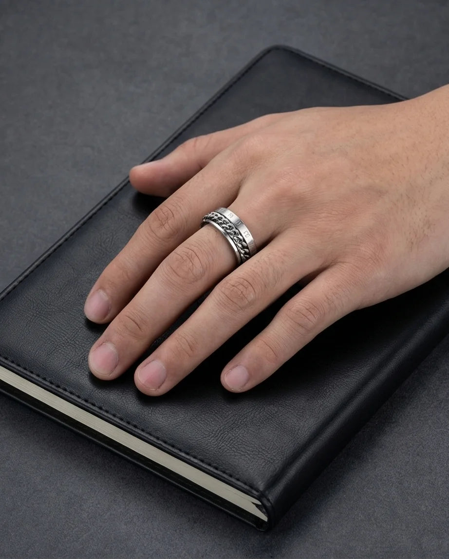 The Roman Link: Silver Hybrid Spinner Band