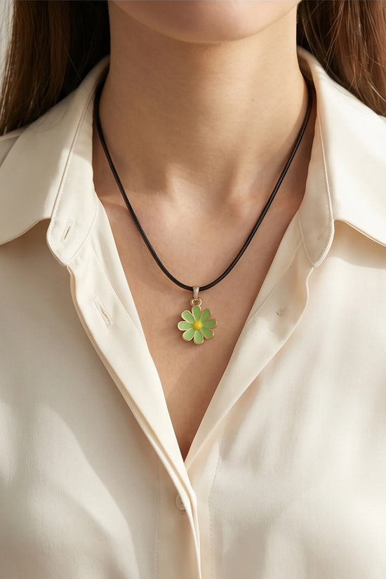 Gold and Light Green Daisy Necklace