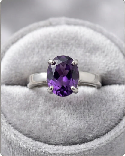 Sterling Silver Oval Amethyst Solitaire Ring