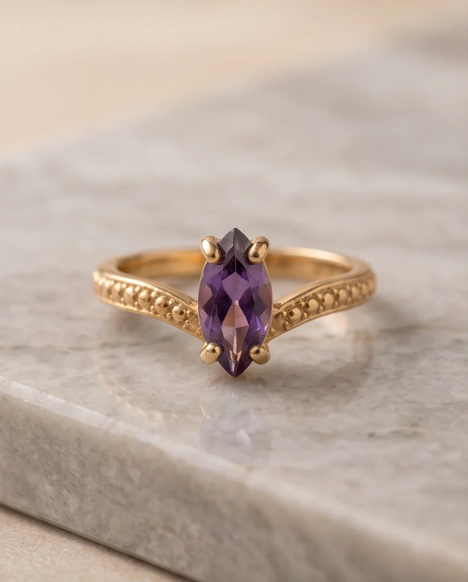 Vintage Gold Marquise Amethyst Filigree Ring