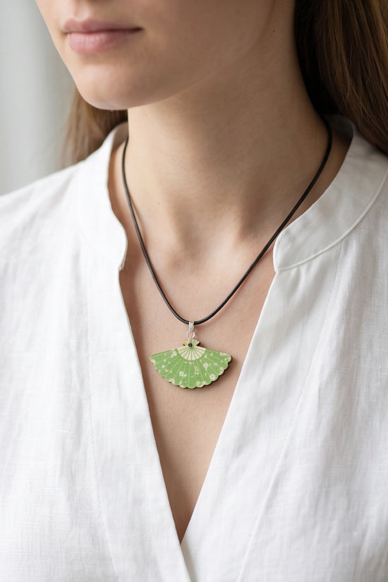 Vintage Green Matcha Floral Hand-Fan Pendant Necklace