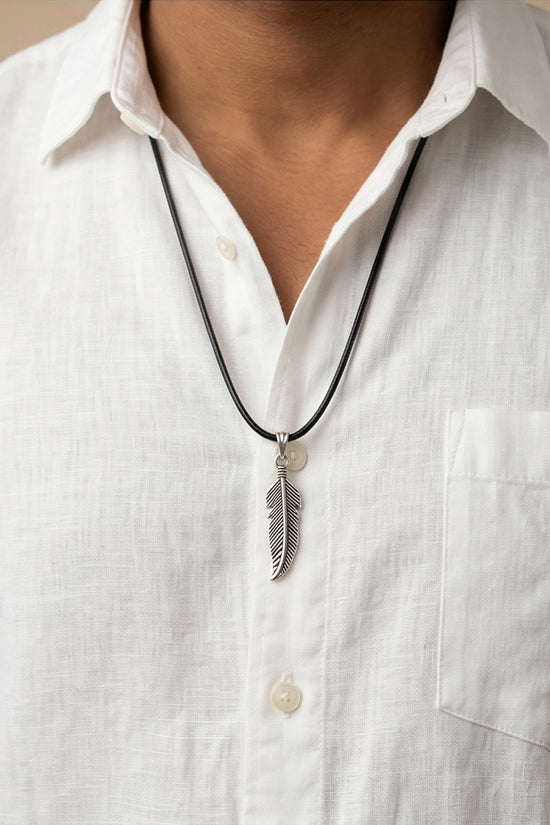 Silver Curved Retro Feather Necklace