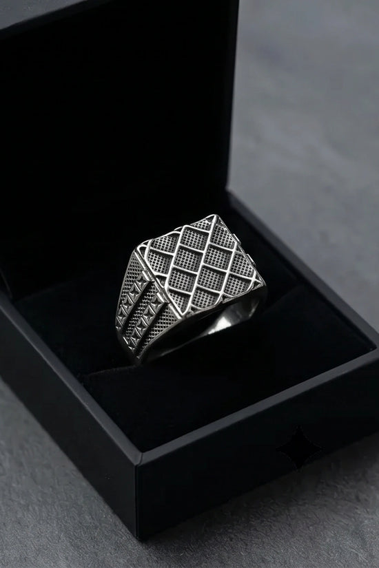 Vintage Sterling Silver Mesh Geometric Signet Ring