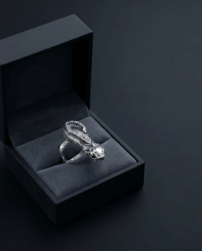 Vintage Silver Oxidized Chameleon Lizard Statement Ring