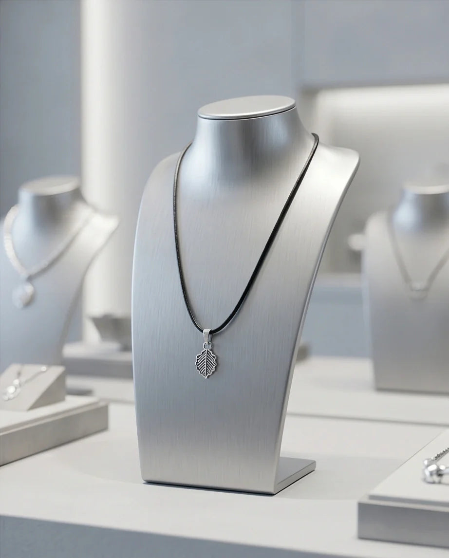 Silver Retro Wavy Leaf Necklace