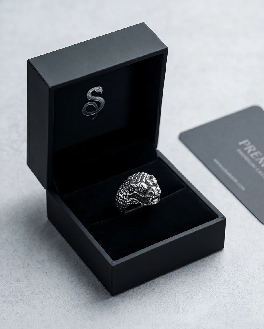 "Serpent’s Legacy" – Premium Viper Statement Ring