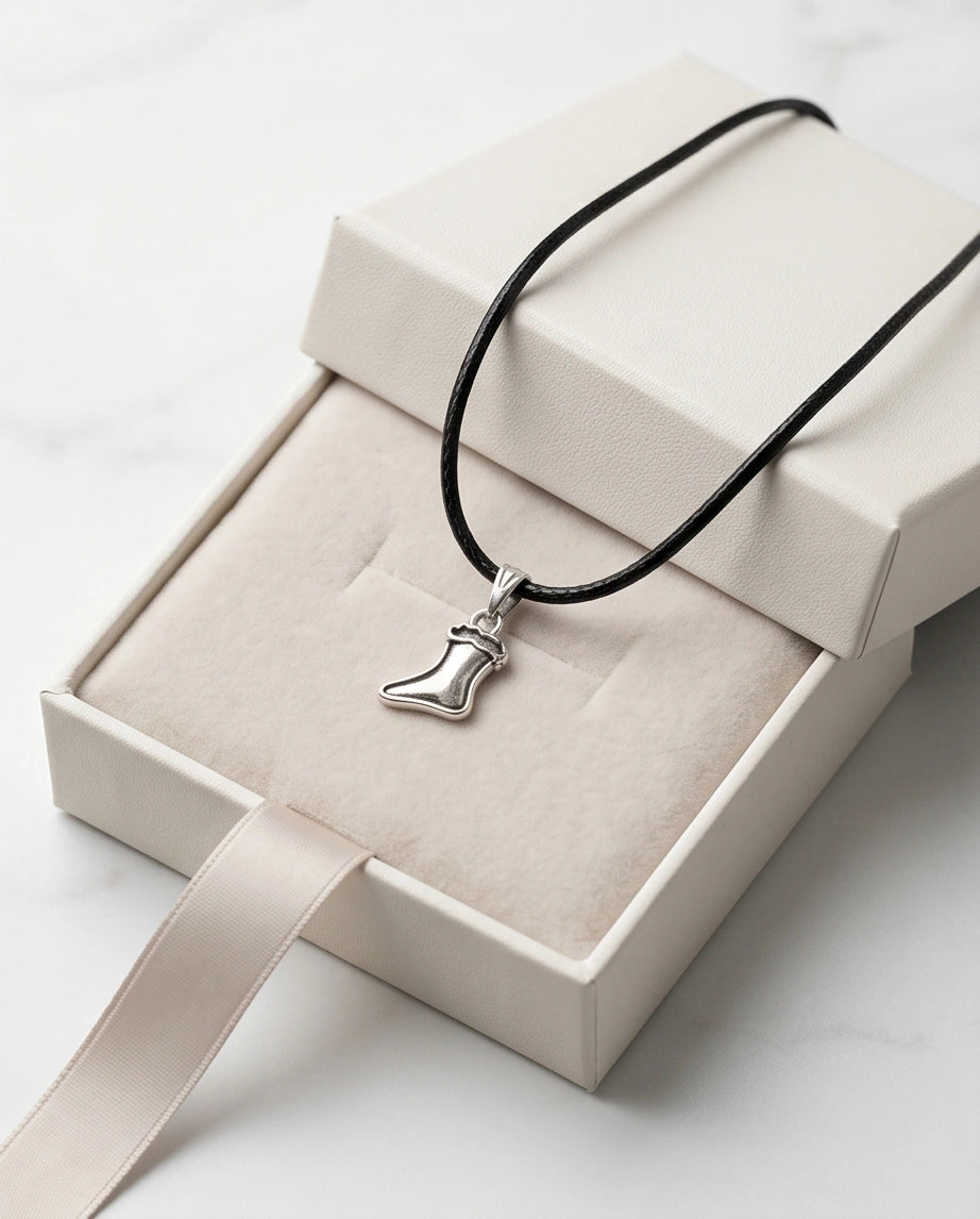 Silver Retro Stocking Pendant Necklace