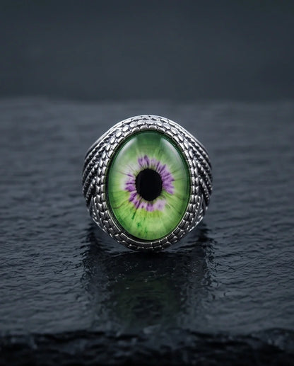 Vintage Sterling Silver Mythic Violet-Green Eye Ring