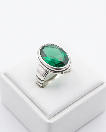 Emerald Gemstone Double Oval Bezel Minimalist Silver Ring