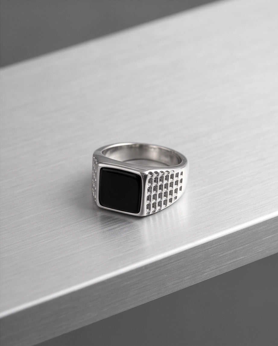 Onyx-Style Square Inlay Brick-Link Band Silver Ring