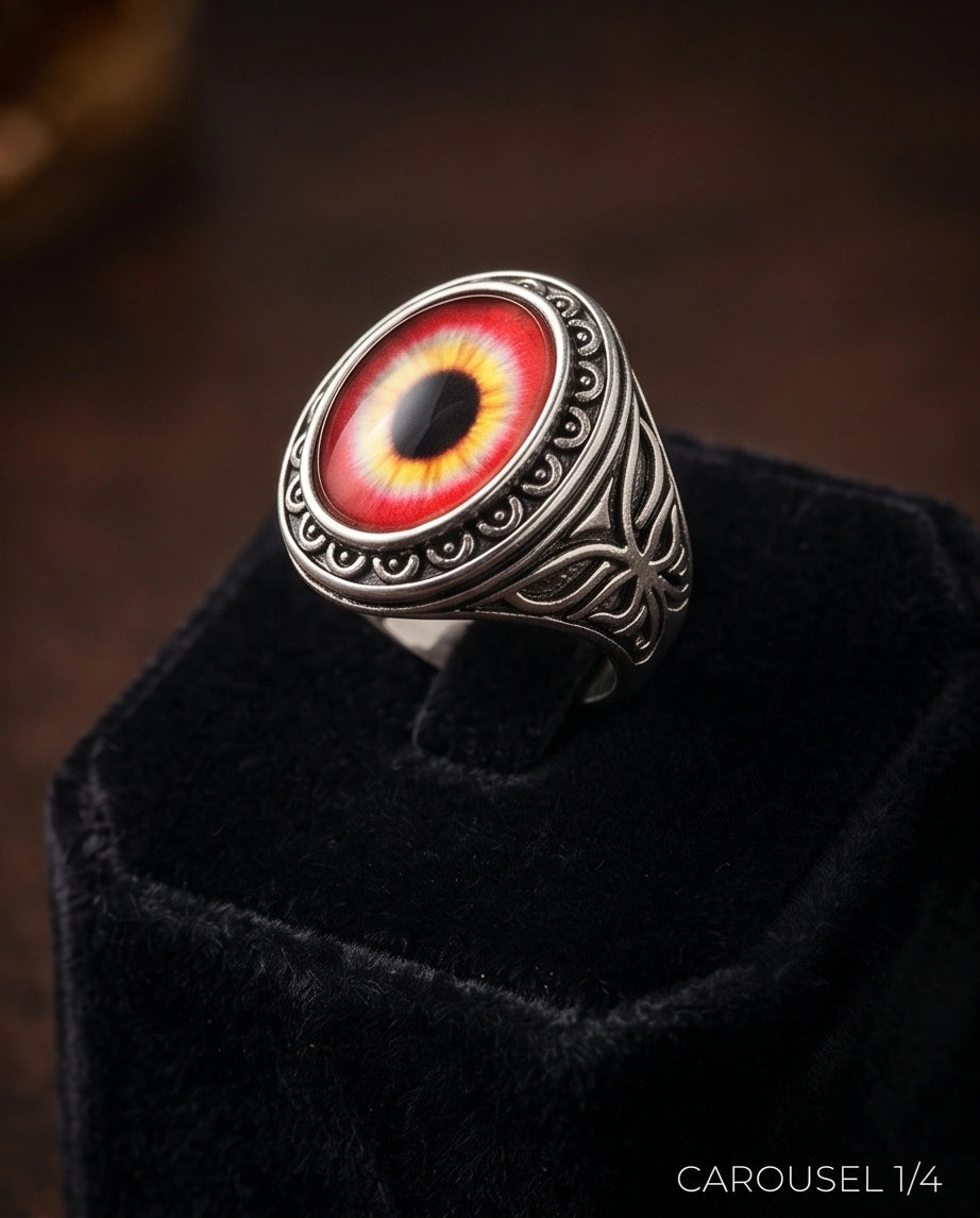 Vintage Sterling Silver Fiery Crimson Dragon's Eye Ring
