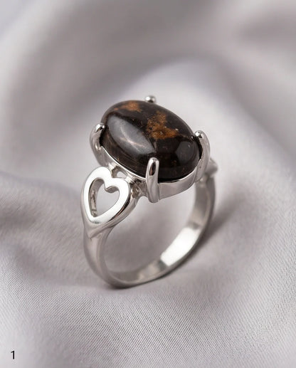 Mystic Meridian Onyx Heart Ring