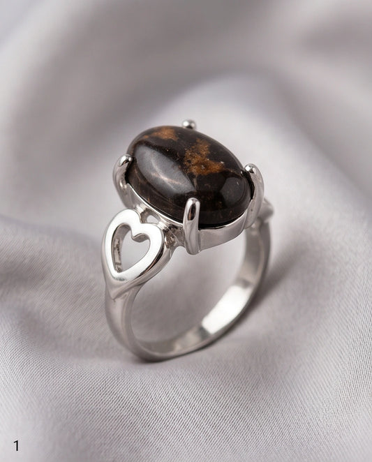 Mystic Meridian Onyx Heart Ring