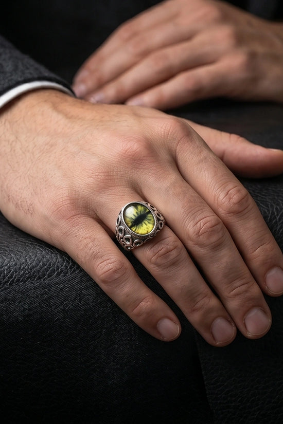 Vintage Sterling Silver Gothic Owl's Eye Statement Ring