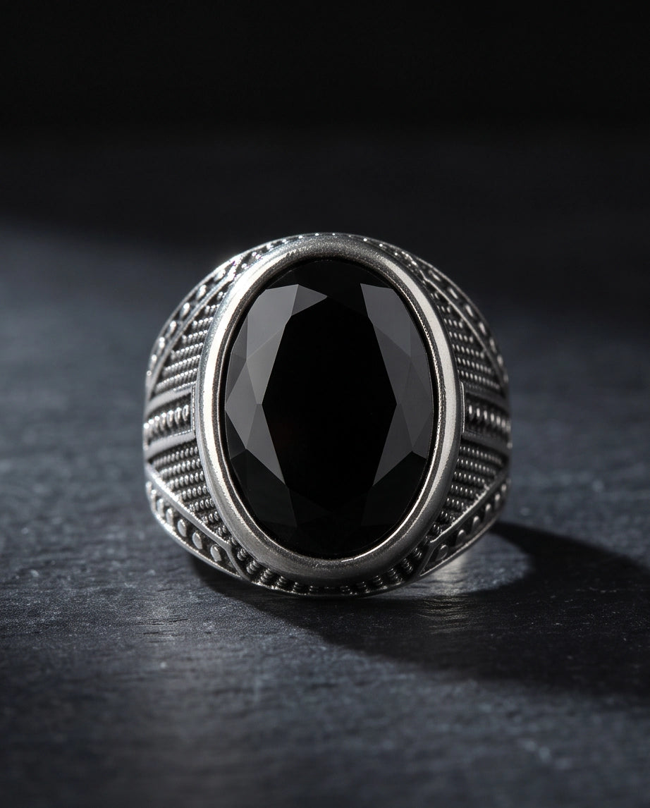 Onyx Gemstone Smooth Bezel Chevron Stippled Silver Ring