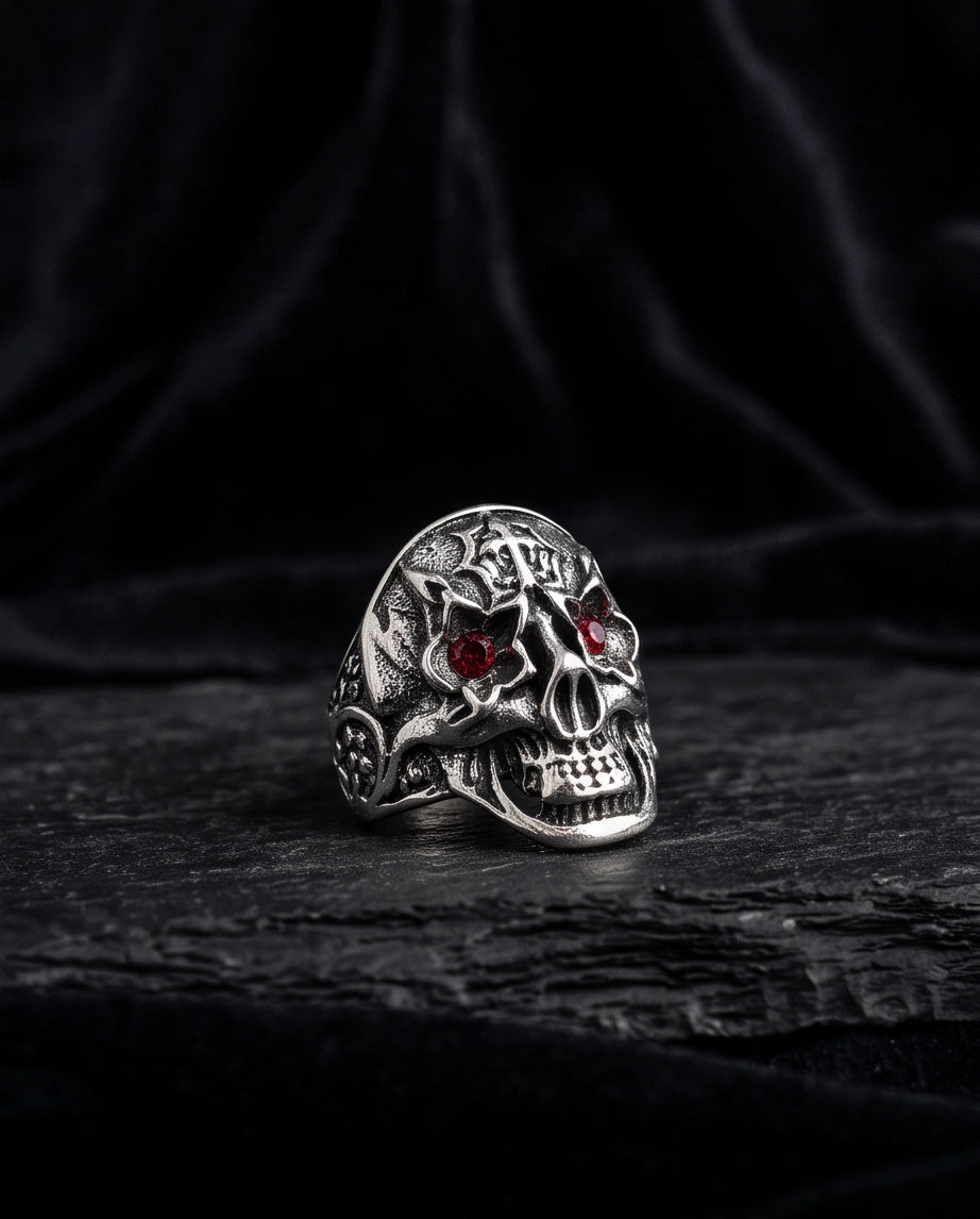 Ruby-Eyed Star-Eyed Gothic Cross Skull Silver Ring
