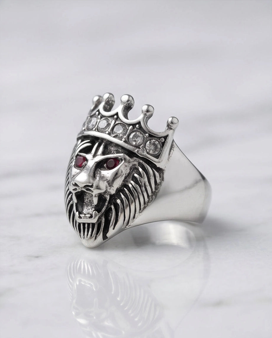 Ruby-Eyed Crowned Lion King Ring