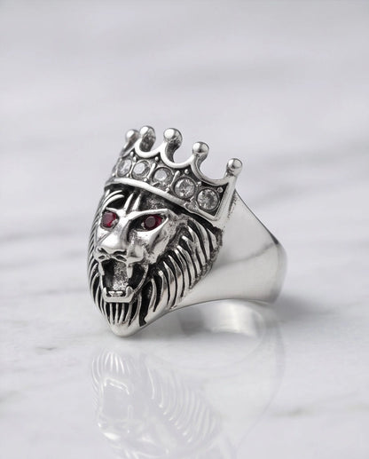 Ruby-Eyed Crowned Lion King Ring