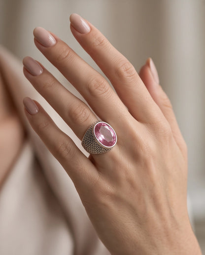Rose Pink Oval-Cut Gemsonde Brick-Link Silver Ring