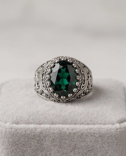 Deep Emerald Oval-Cut Gemstone Ornate Filigree Silver Ring