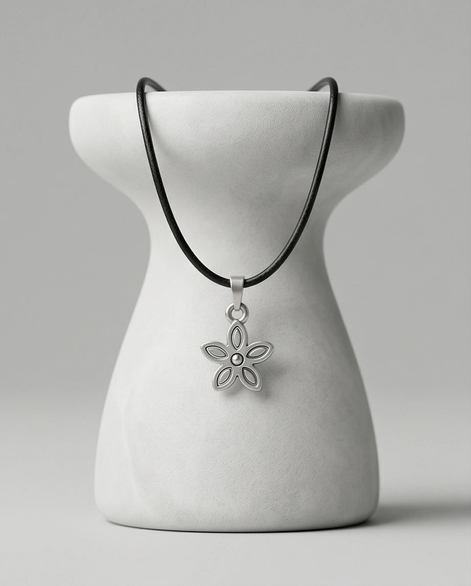 Silver Delicate Five-Petal Flower Necklace