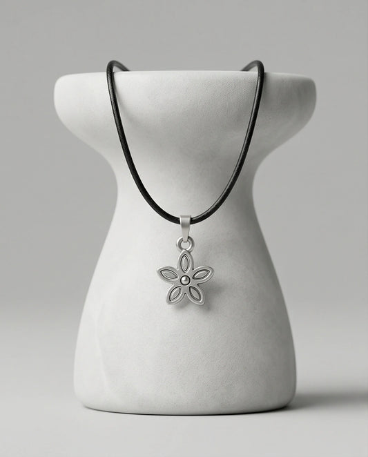 Silver Delicate Five-Petal Flower Necklace