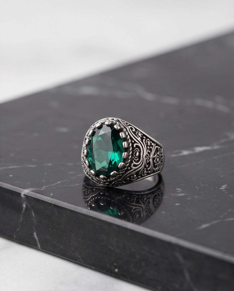 Deep Emerald Oval-Cut Gemstone Ornate Filigree Silver Ring