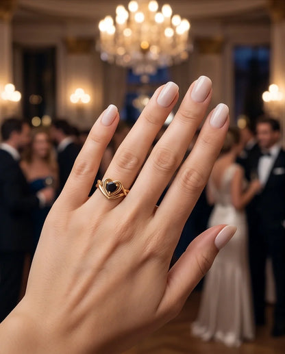 Gold Black Diamond Heart Openwork Ring