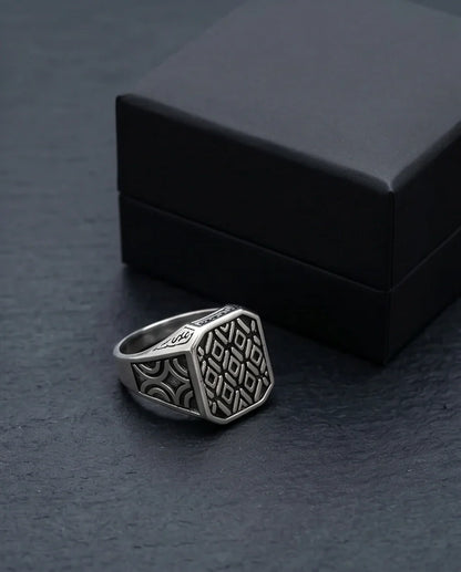 Vintage Sterling Silver Geometric Diamond Lattice Signet Ring