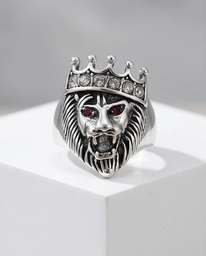 Ruby-Eyed Crowned Lion King Ring