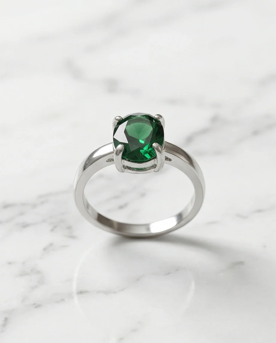 Sterling Silver Oval-Cut Green Emerald Solitaire Ring