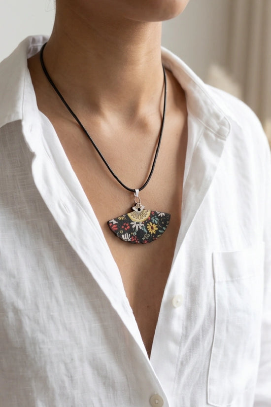 Vintage Black Botanical Hand-Fan Pendant Necklace