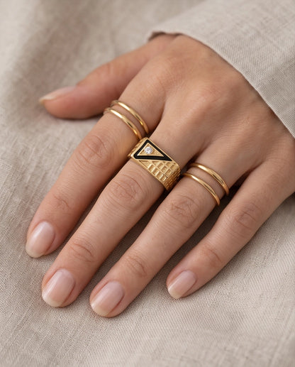 Geometric Split-Face Onyx & Clear Crystal Block Gold Ring