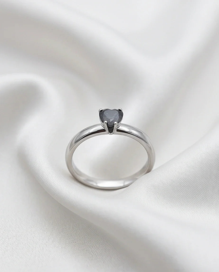 Sterling Silver Heart-Cut Black Onyx Solitaire Ring