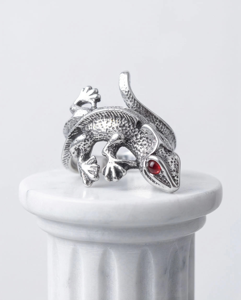 Ruby-Eyed Sculpted Lizard Wrap Ring