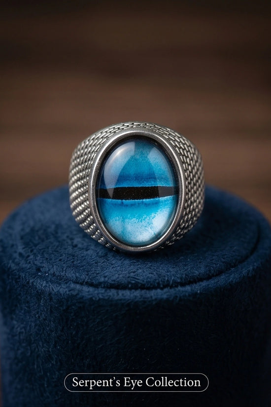 Vintage Sterling Silver Aqua Serpent's Eye Ring