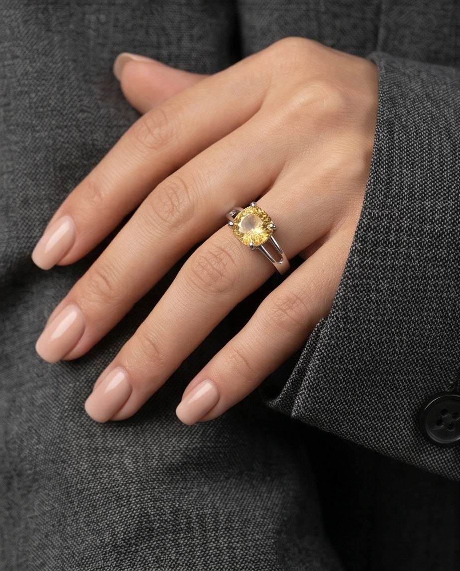 Sterling Silver Oval-Cut Split Shank Yellow Citrine Ring