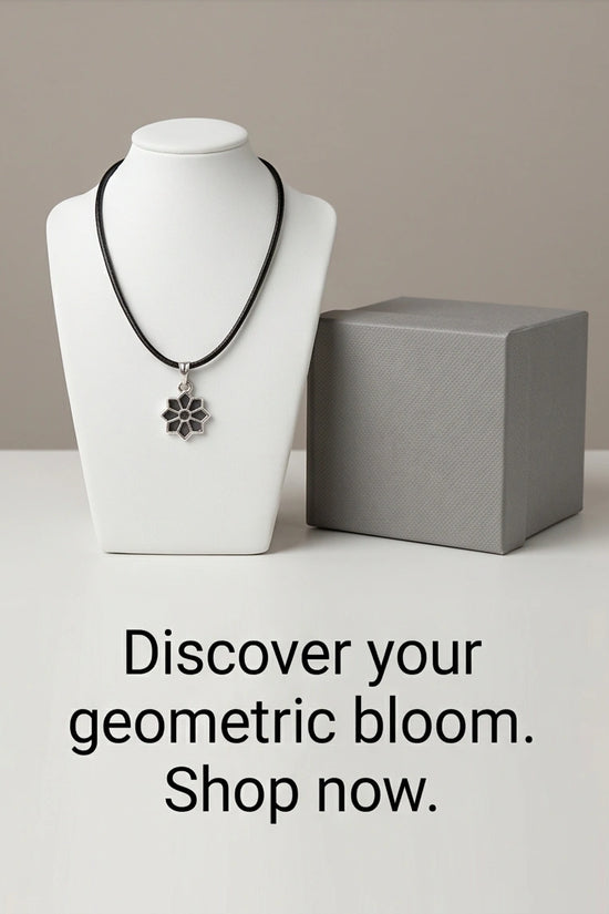 Silver Geometric Eight-Point Star Necklace