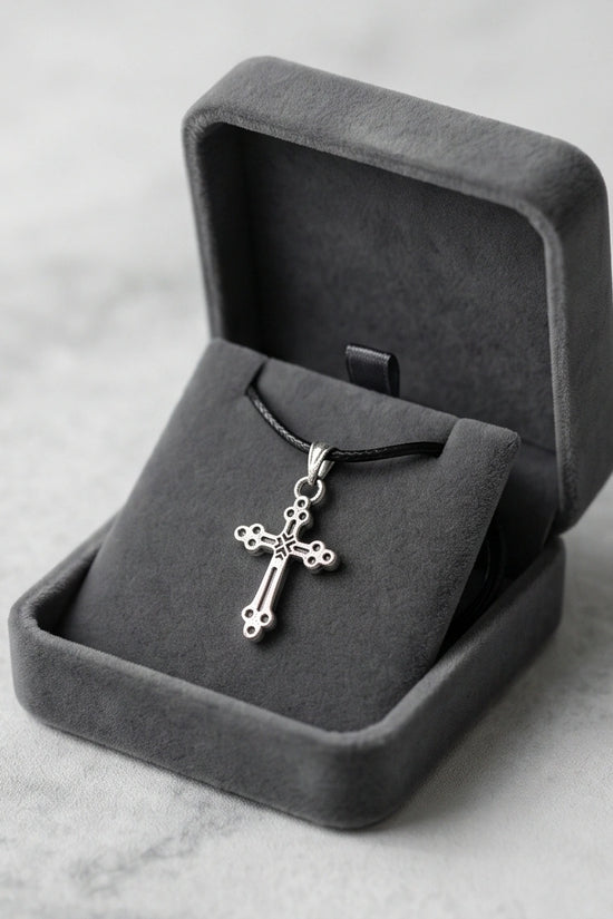 Silver Detailed Decorative Cross Necklace
