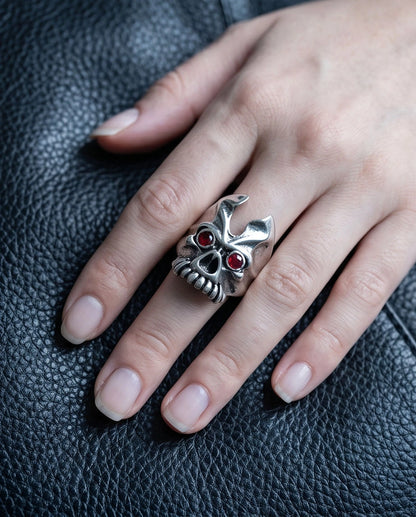 Ruby-Eyed Horned Demon Skull Ring