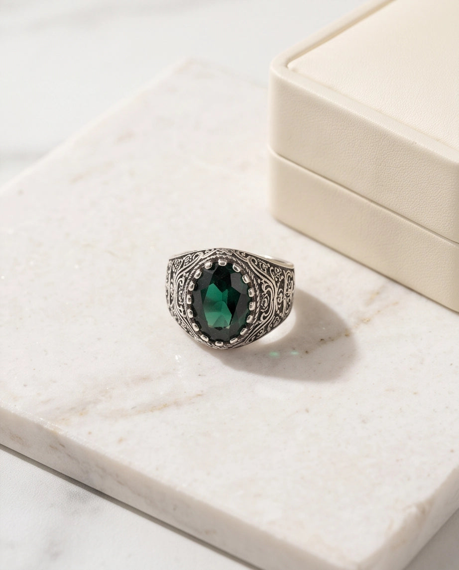 Deep Emerald Oval-Cut Gemstone Ornate Filigree Silver Ring