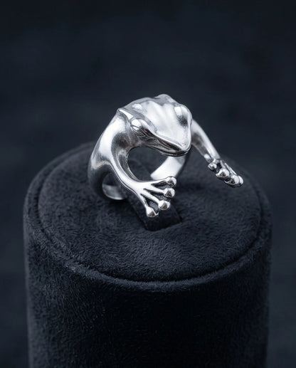 Silver Sculpted Frog Wrap Ring
