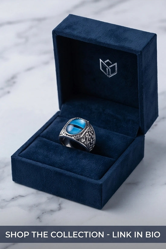 Vintage Sterling Silver Celtic Blue Eagle's Eye Ring