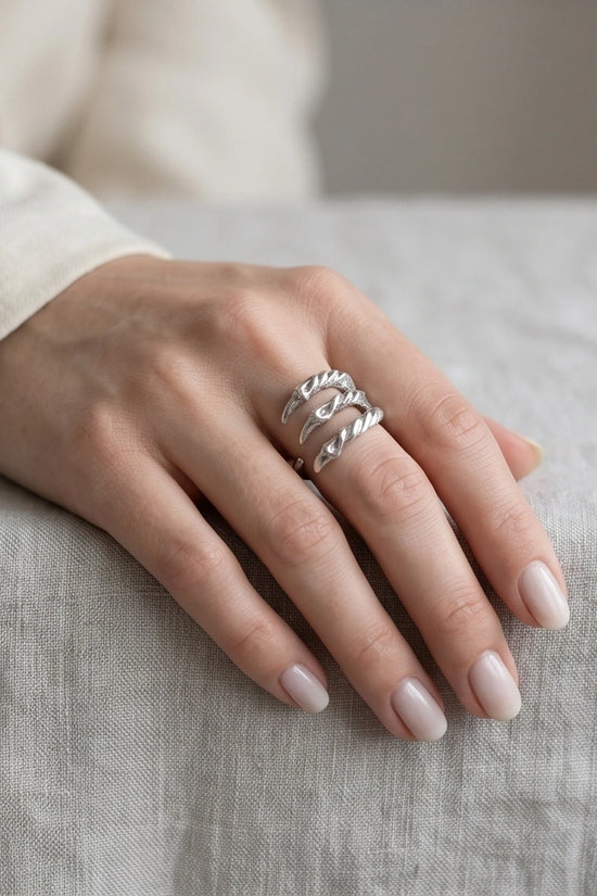 Gothic Dragon Claw Open Band Ring